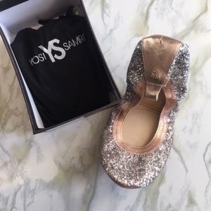 Yosi Samra Packable Flat in Silver - Size 6